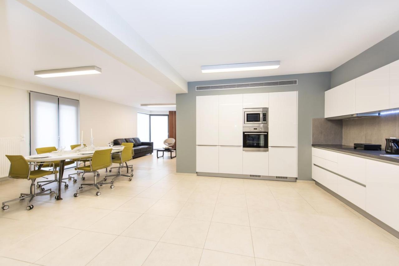 Spacious Fully Equipped 3Bd 2Bath Apt In The Heart Of City With Balconies Ac And Fast Wifi #1 Kandiye Dış mekan fotoğraf