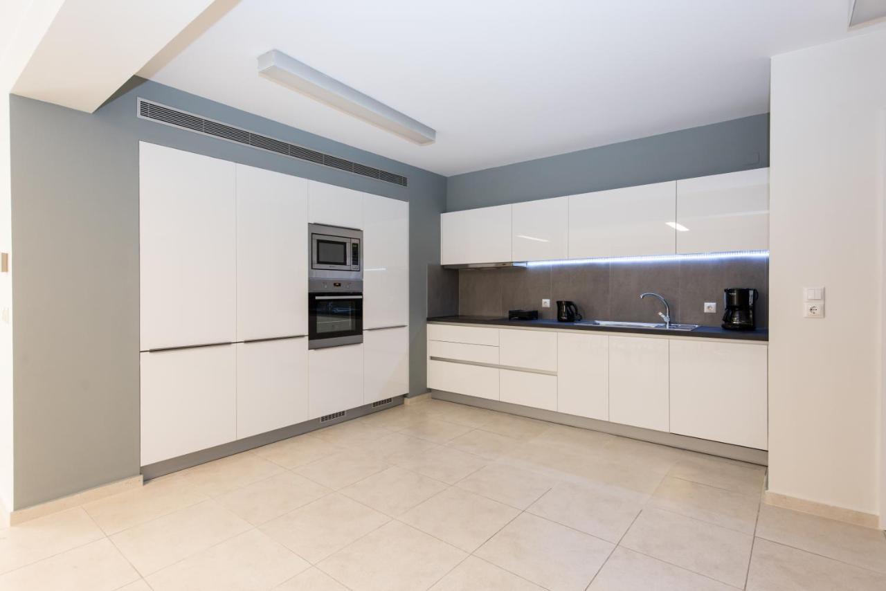 Spacious Fully Equipped 3Bd 2Bath Apt In The Heart Of City With Balconies Ac And Fast Wifi #1 Kandiye Dış mekan fotoğraf